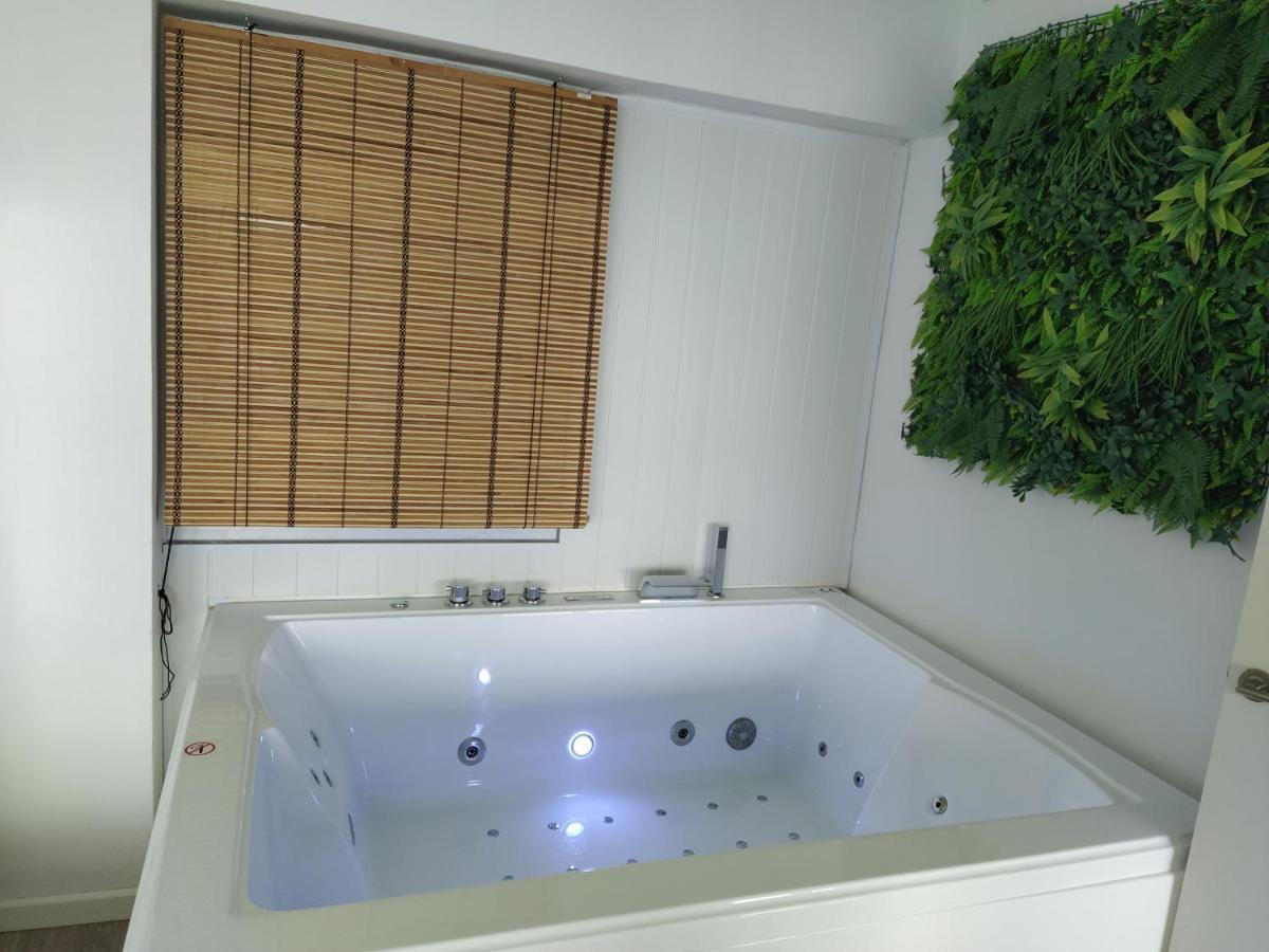 Miami Playa Exclusivo Apartamento Spa Privado Frente El Mar מראה חיצוני תמונה